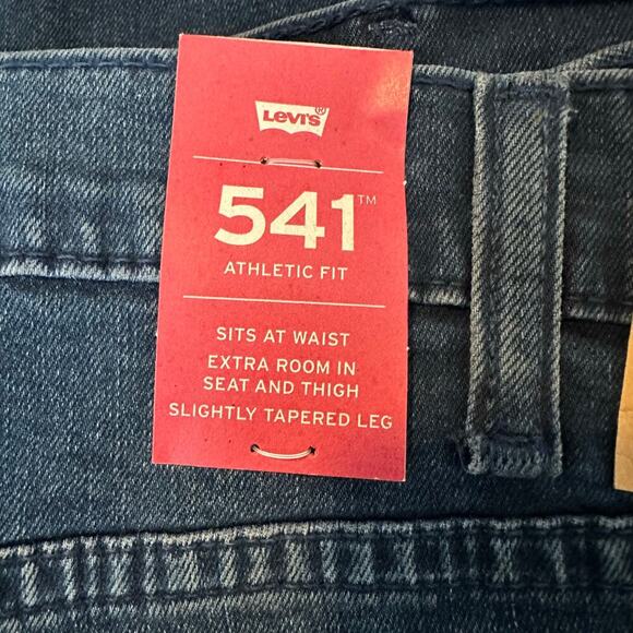 NWT Levi’s 541 Athlete Fit Stretch Jeans Blue 40x30 - Picture 4 of 10
